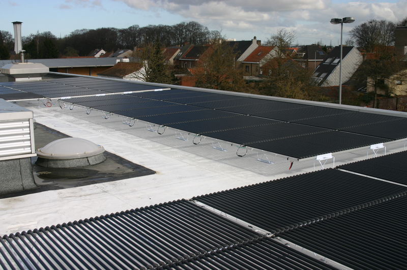 zonnepanelen dak Provinciaal Archiefgebouw Brugge